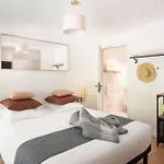Aparthotel Les De 4*